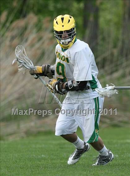 Thumbnail 2 in Canisius vs. Bishop Timon-St. Jude (Monsignor Martin Semifinal) photogallery.