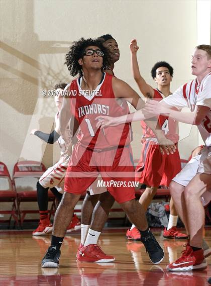 Thumbnail 3 in Lindhurst vs. Victory Christian (Viking Classic) photogallery.