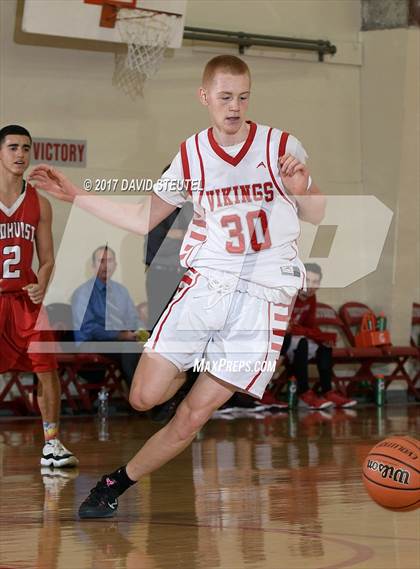 Thumbnail 3 in Lindhurst vs. Victory Christian (Viking Classic) photogallery.