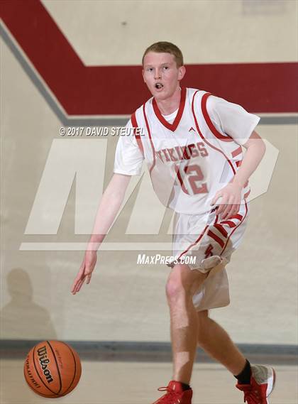 Thumbnail 3 in Lindhurst vs. Victory Christian (Viking Classic) photogallery.