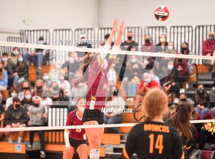 Thumbnail 3 in Las Lomas vs Northgate (NCS D2 Round1 Playoff) photogallery.