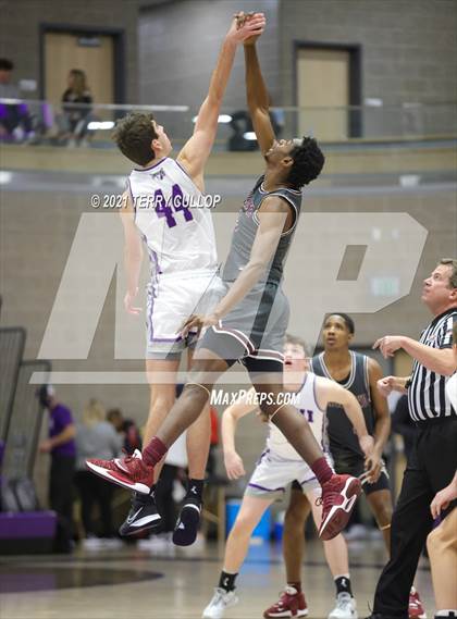Thumbnail 3 in Norland vs. Lehi (Lehi Holiday Hoopfest) photogallery.
