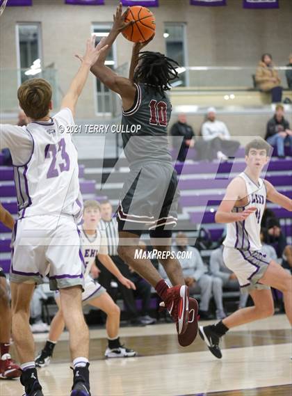 Thumbnail 1 in Norland vs. Lehi (Lehi Holiday Hoopfest) photogallery.