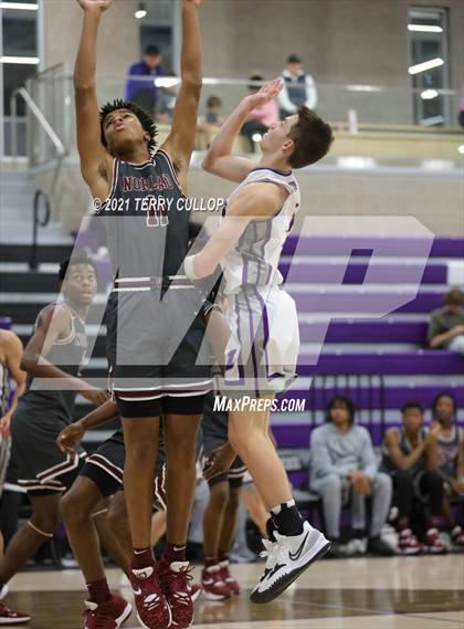 Thumbnail 1 in Norland vs. Lehi (Lehi Holiday Hoopfest) photogallery.