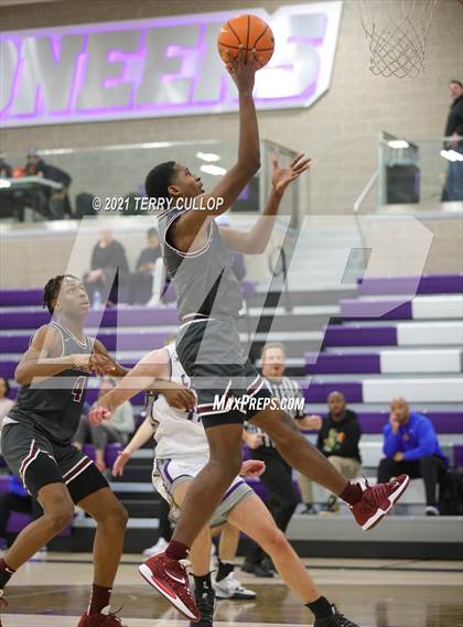 Thumbnail 1 in Norland vs. Lehi (Lehi Holiday Hoopfest) photogallery.