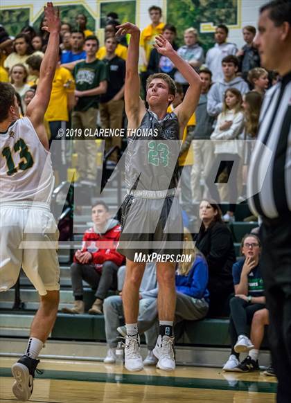 Thumbnail 2 in Woodgrove @ Loudoun Valley photogallery.