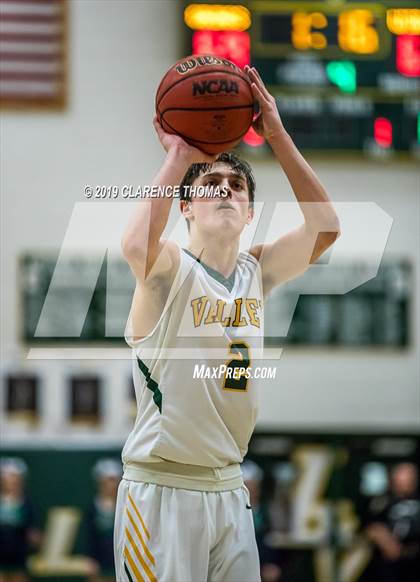 Thumbnail 3 in Woodgrove @ Loudoun Valley photogallery.