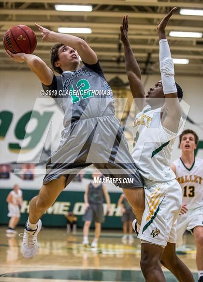 Thumbnail 3 in Woodgrove @ Loudoun Valley photogallery.