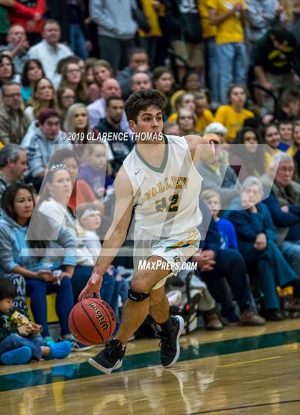 Thumbnail 2 in Woodgrove @ Loudoun Valley photogallery.
