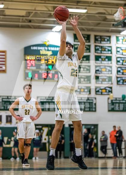 Thumbnail 2 in Woodgrove @ Loudoun Valley photogallery.