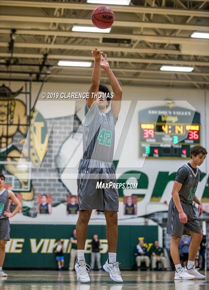 Thumbnail 3 in Woodgrove @ Loudoun Valley photogallery.