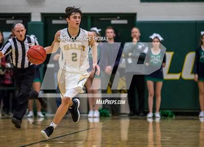 Thumbnail 1 in Woodgrove @ Loudoun Valley photogallery.