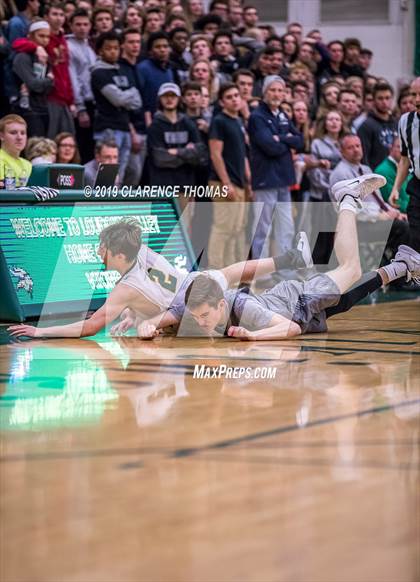 Thumbnail 1 in Woodgrove @ Loudoun Valley photogallery.