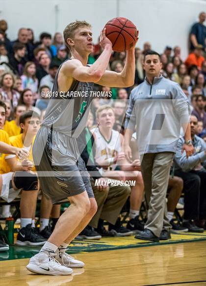 Thumbnail 3 in Woodgrove @ Loudoun Valley photogallery.