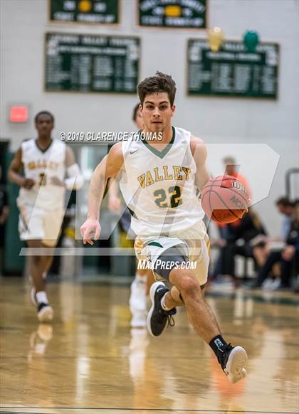 Thumbnail 2 in Woodgrove @ Loudoun Valley photogallery.