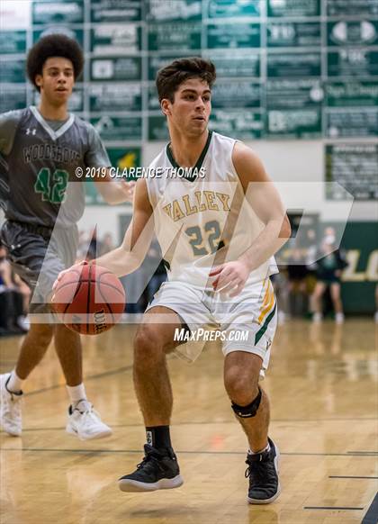 Thumbnail 3 in Woodgrove @ Loudoun Valley photogallery.