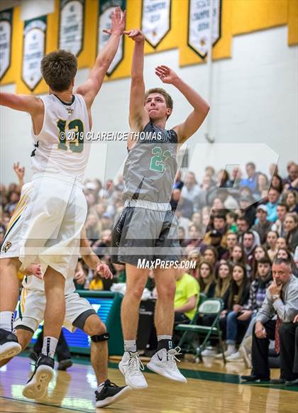 Thumbnail 2 in Woodgrove @ Loudoun Valley photogallery.