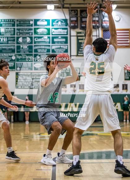 Thumbnail 1 in Woodgrove @ Loudoun Valley photogallery.