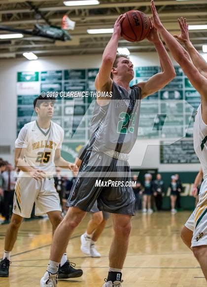 Thumbnail 3 in Woodgrove @ Loudoun Valley photogallery.