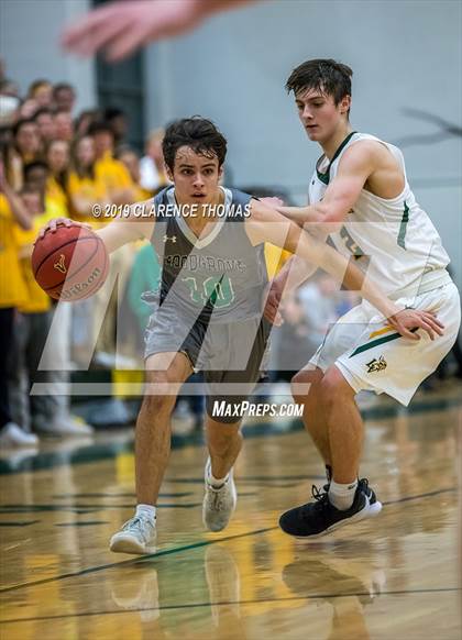 Thumbnail 1 in Woodgrove @ Loudoun Valley photogallery.