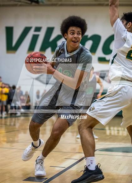Thumbnail 1 in Woodgrove @ Loudoun Valley photogallery.
