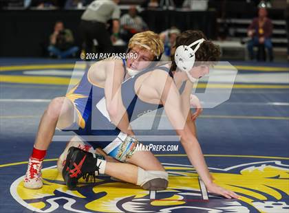 Thumbnail 3 in NYSPHSAA Wrestling Championships - Round 1 (101 lbs - 160 lbs) photogallery.