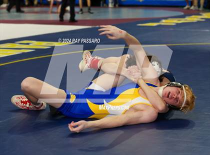 Thumbnail 1 in NYSPHSAA Wrestling Championships - Round 1 (101 lbs - 160 lbs) photogallery.