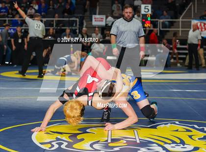 Thumbnail 3 in NYSPHSAA Wrestling Championships - Round 1 (101 lbs - 160 lbs) photogallery.
