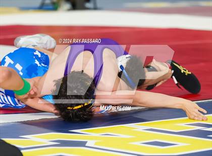 Thumbnail 2 in NYSPHSAA Wrestling Championships - Round 1 (101 lbs - 160 lbs) photogallery.