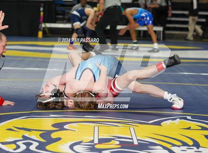 Thumbnail 3 in NYSPHSAA Wrestling Championships - Round 1 (101 lbs - 160 lbs) photogallery.