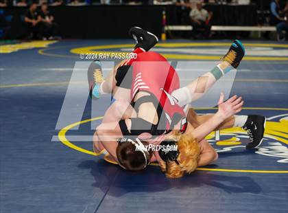 Thumbnail 3 in NYSPHSAA Wrestling Championships - Round 1 (101 lbs - 160 lbs) photogallery.