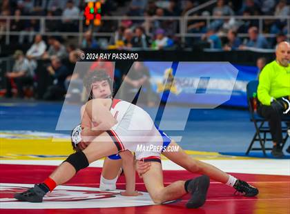 Thumbnail 3 in NYSPHSAA Wrestling Championships - Round 1 (101 lbs - 160 lbs) photogallery.