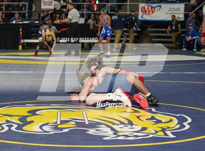 Thumbnail 3 in NYSPHSAA Wrestling Championships - Round 1 (101 lbs - 160 lbs) photogallery.