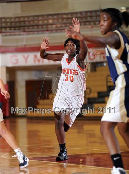 Thumbnail 1 in Perkiomen Valley vs. Bayard Rustin (Wilson Holiday Tournament) photogallery.