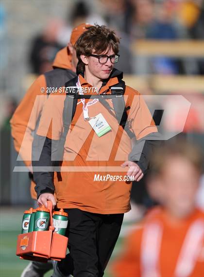 Thumbnail 3 in Mead vs. Thompson Valley (CHSAA 3A Championship) photogallery.