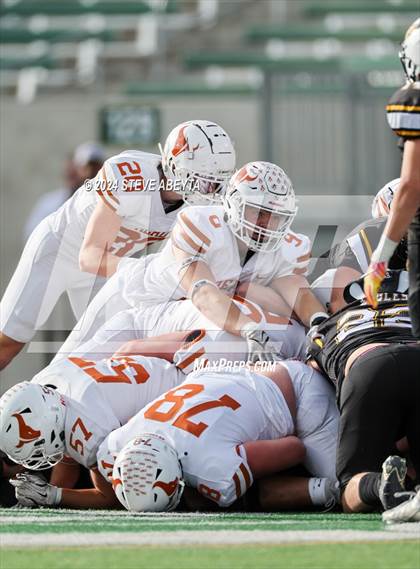 Thumbnail 3 in Mead vs. Thompson Valley (CHSAA 3A Championship) photogallery.