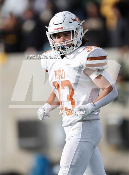 Thumbnail 2 in Mead vs. Thompson Valley (CHSAA 3A Championship) photogallery.