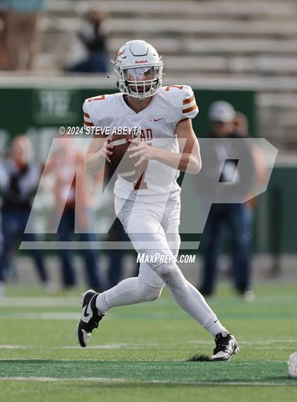Thumbnail 2 in Mead vs. Thompson Valley (CHSAA 3A Championship) photogallery.