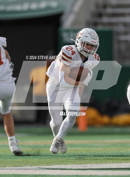 Thumbnail 2 in Mead vs. Thompson Valley (CHSAA 3A Championship) photogallery.