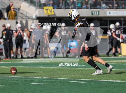Thumbnail 1 in Mead vs. Thompson Valley (CHSAA 3A Championship) photogallery.