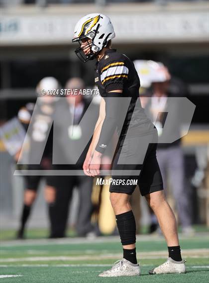 Thumbnail 2 in Mead vs. Thompson Valley (CHSAA 3A Championship) photogallery.