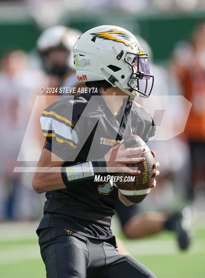 Thumbnail 2 in Mead vs. Thompson Valley (CHSAA 3A Championship) photogallery.