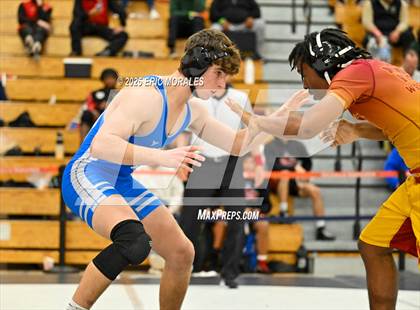 Thumbnail 3 in El Cajon Invitational photogallery.