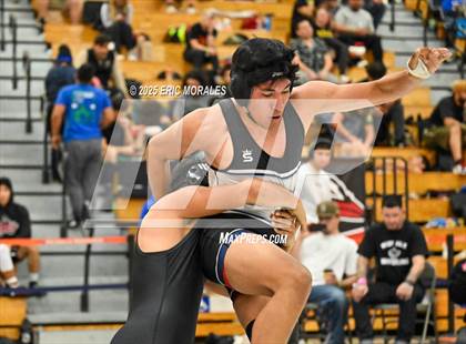 Thumbnail 2 in El Cajon Invitational photogallery.