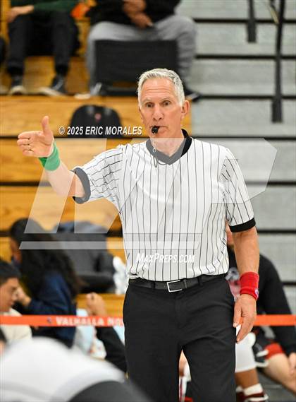 Thumbnail 3 in El Cajon Invitational photogallery.