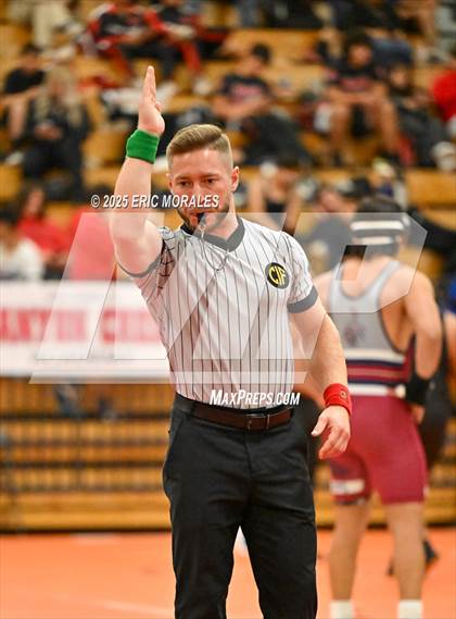 Thumbnail 2 in El Cajon Invitational photogallery.