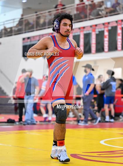 Thumbnail 2 in El Cajon Invitational photogallery.
