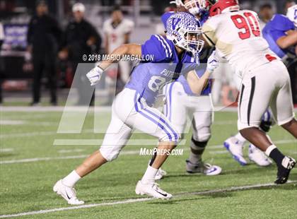 Thumbnail 2 in Victoria East vs Veterans Memorial (UIL 5A Bi-District Playoff) photogallery.