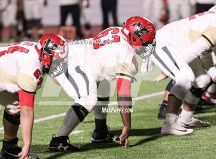 Thumbnail 1 in Victoria East vs Veterans Memorial (UIL 5A Bi-District Playoff) photogallery.
