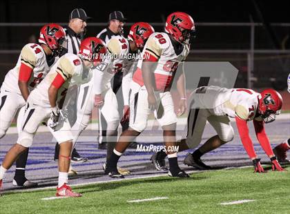 Thumbnail 3 in Victoria East vs Veterans Memorial (UIL 5A Bi-District Playoff) photogallery.